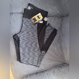 Avia Black and Gray Leggings